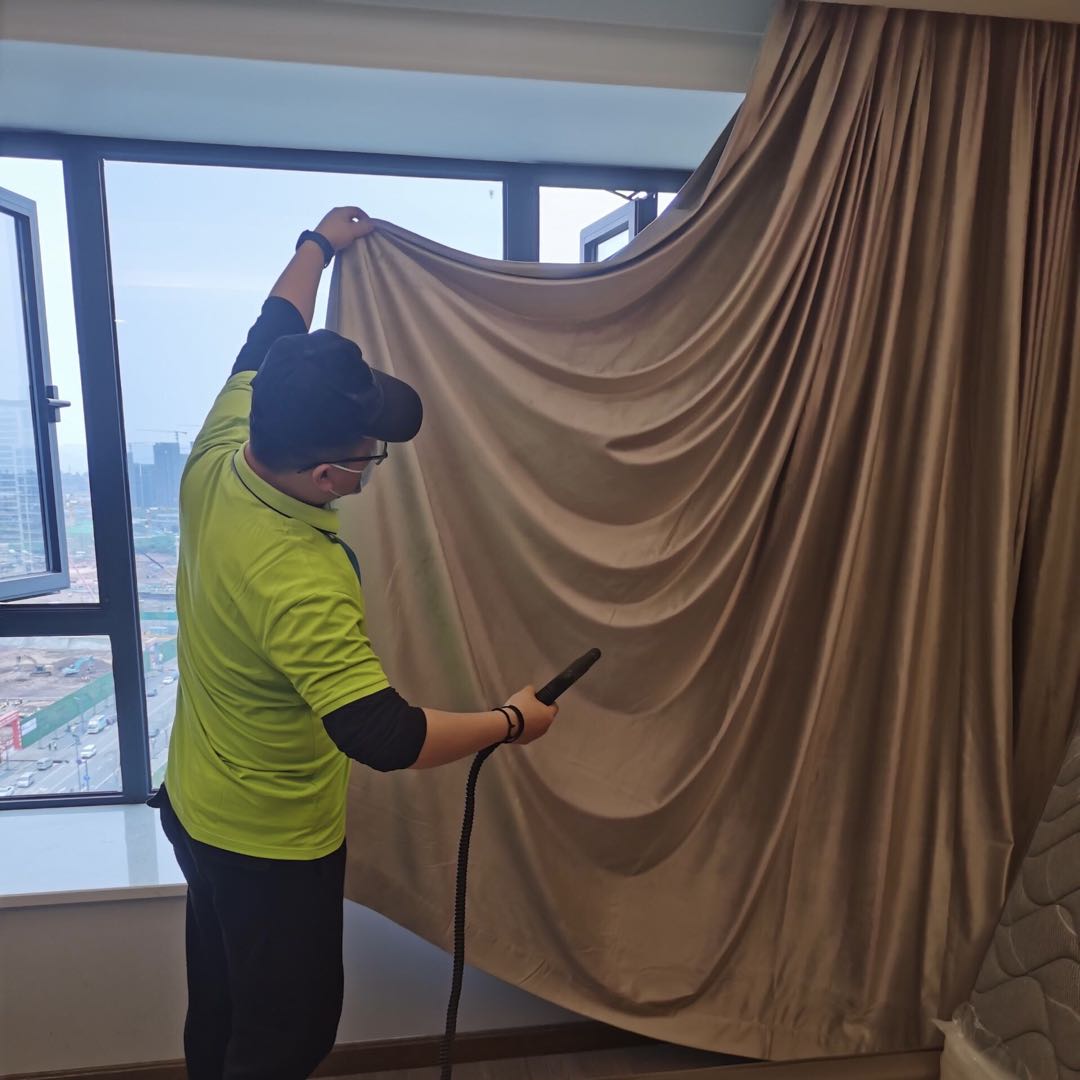 窗帘发出来的味道,是甲醛的味道吗? 窗帘发出来的味道,是甲醛的味道吗?